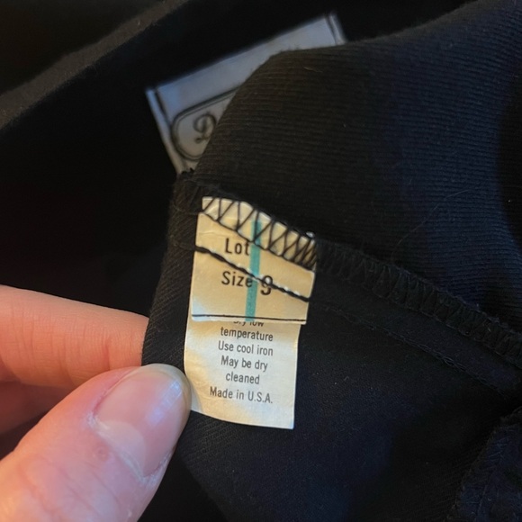 Vintage Black Pencil Skirt - Picture 10 of 10